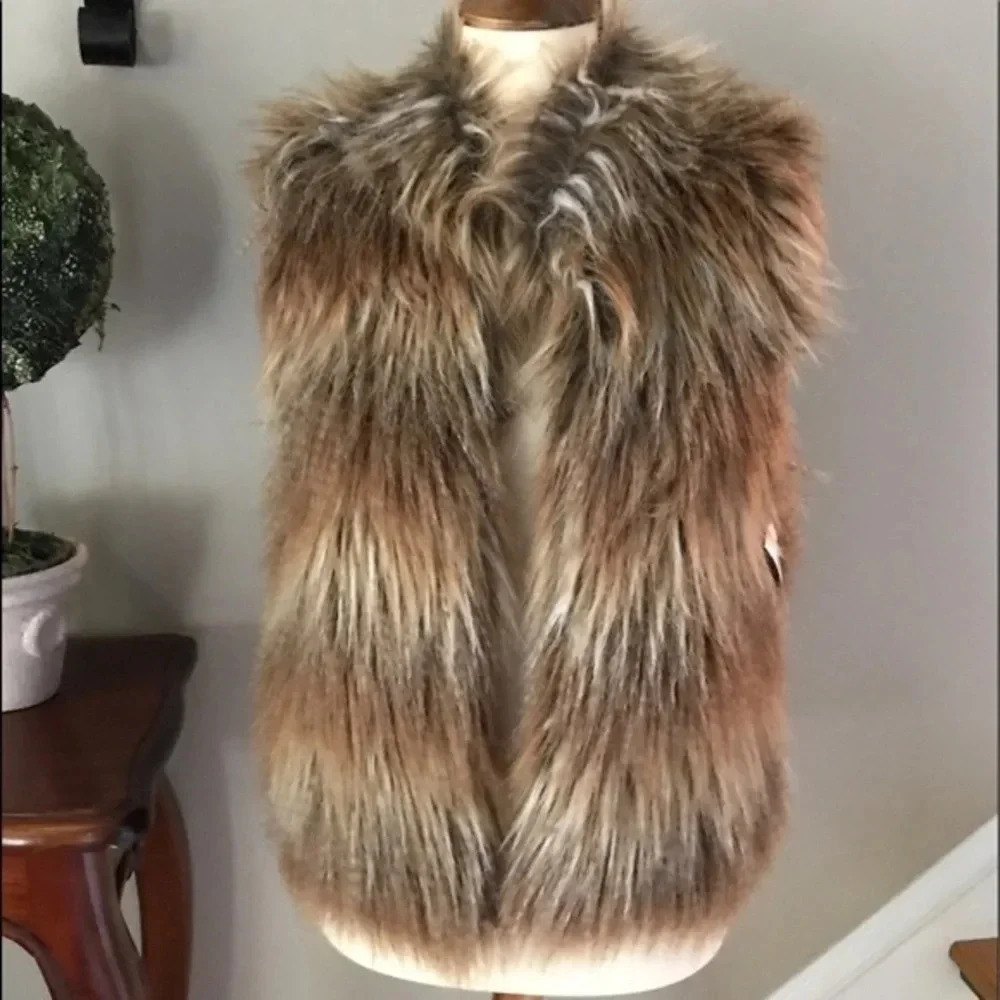 Pins and Needles Faux Fur Vest Small